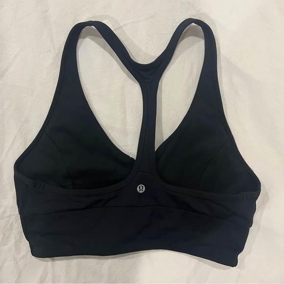 Lululemon front zip racerback bra size 6 - Picture 2 of 6